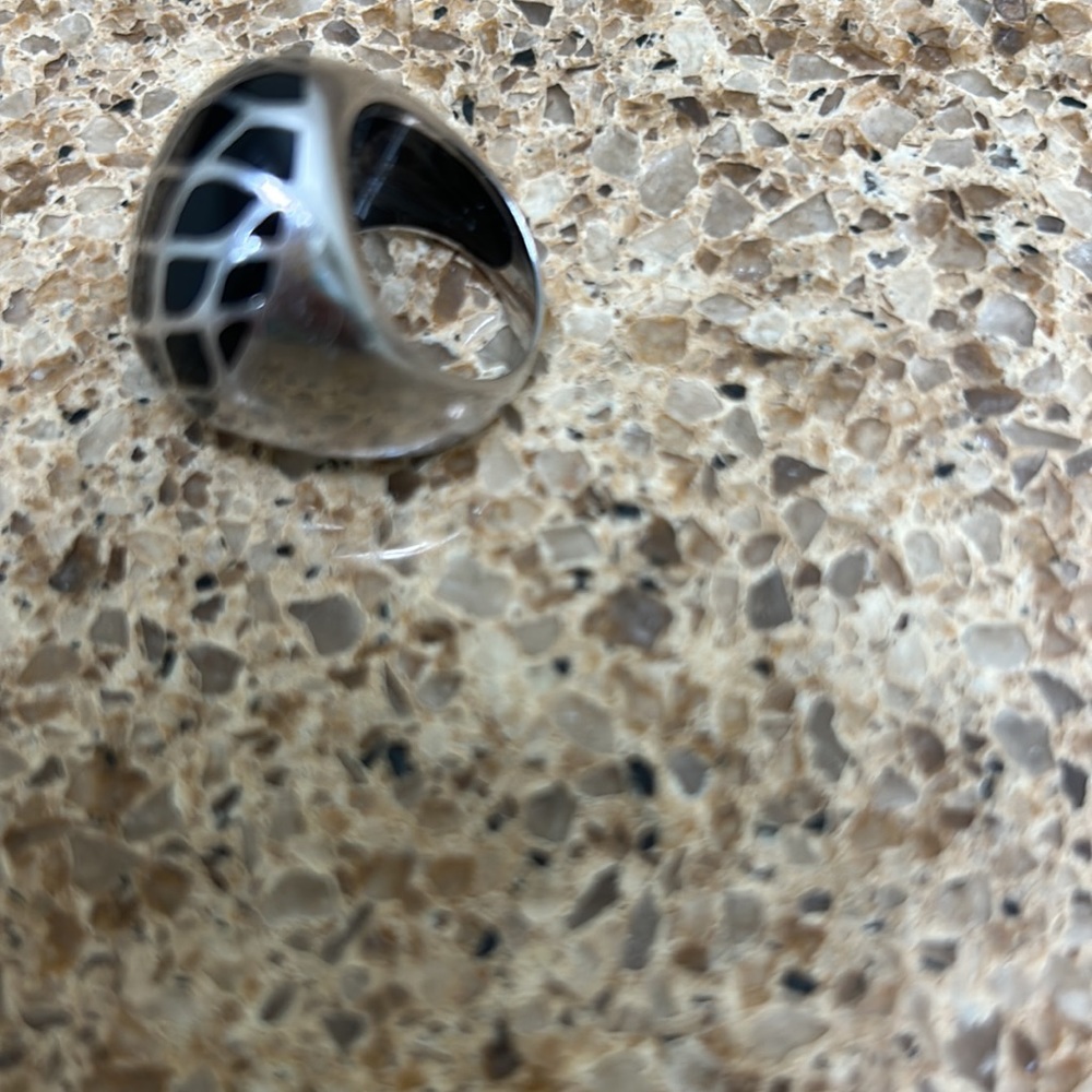 Huge Sterling Silver ‘Dome’ Ring. Substantial Rin… - image 5